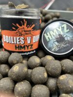 Boilies v dipe HMYZ 250ml